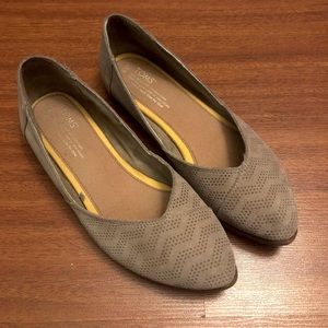 Toms Women's Jutti Perforated Suede Flats, Size 8